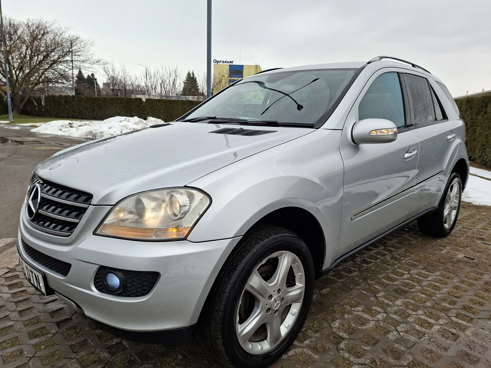 Mercedes-Benz ML 280, снимка 2 - Автомобили и джипове - 54030548