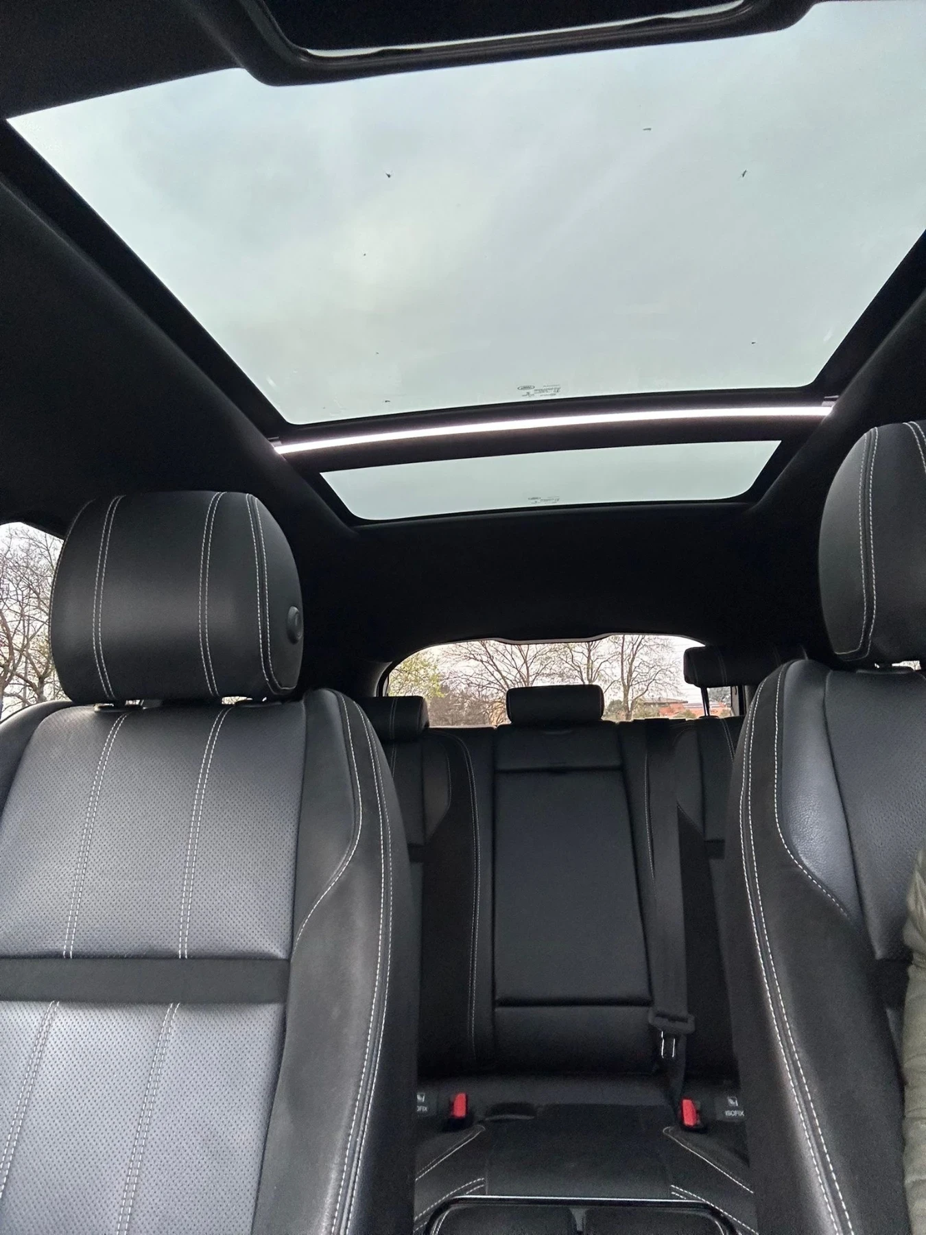 Land Rover Range Rover Velar 3.0 V6 SD6 First Edition, снимка 10 - Автомобили и джипове - 54088536