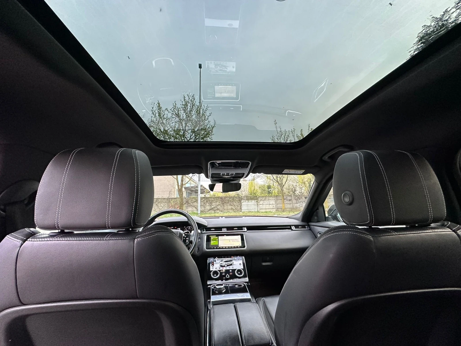 Land Rover Range Rover Velar 3.0 V6 SD6 First Edition, снимка 8 - Автомобили и джипове - 54088536