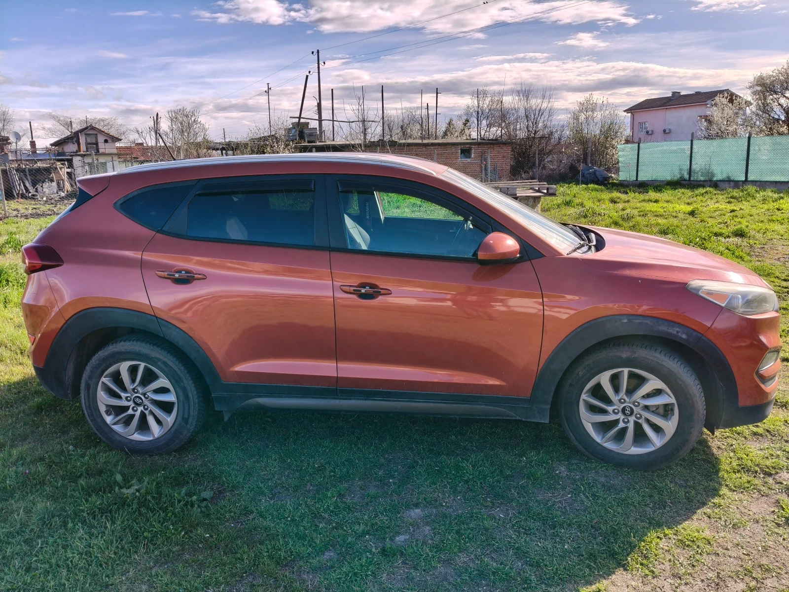 Hyundai Tucson, снимка 12 - Автомобили и джипове - 54100644
