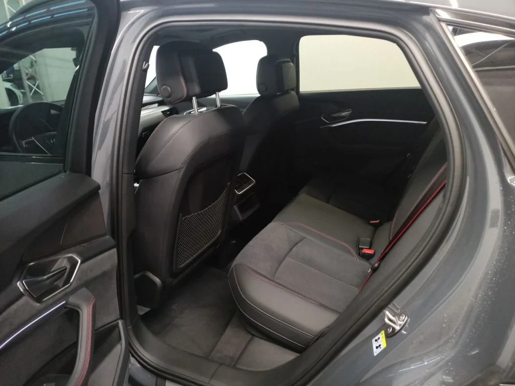 Audi Q8  SPORTBACK E-TRON 106 kWh 55 Quattro S line | Mobile.bg � ����������� 14