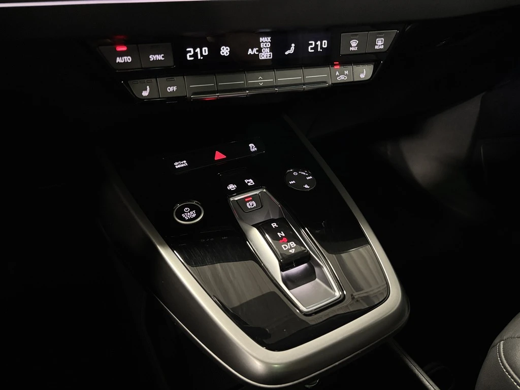 Audi Q4 e-tron/50QUATTRO/PANOROOF/SAFETY-TECH, снимка 10 - Автомобили и джипове - 54813984
