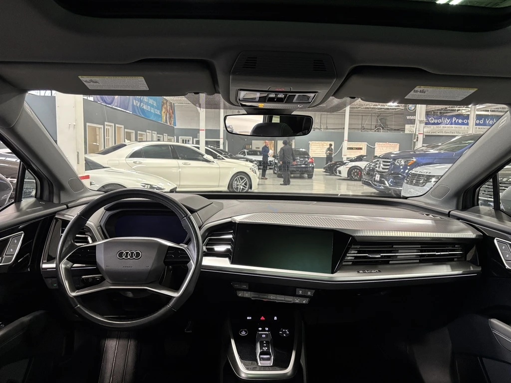 Audi Q4 e-tron/50QUATTRO/PANOROOF/SAFETY-TECH, снимка 5 - Автомобили и джипове - 54813984