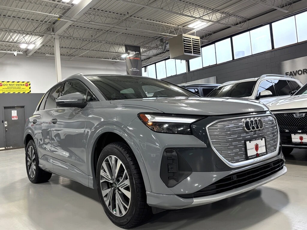 Audi Q4 e-tron/50QUATTRO/PANOROOF/SAFETY-TECH