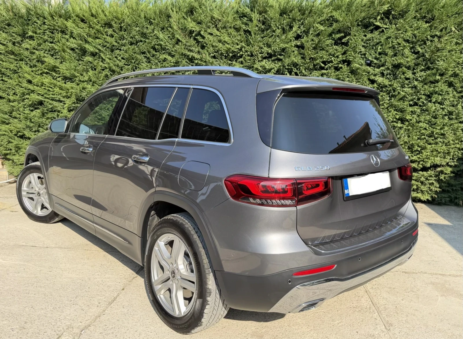Mercedes-Benz GLB 250, снимка 4 - Автомобили и джипове - 55731810