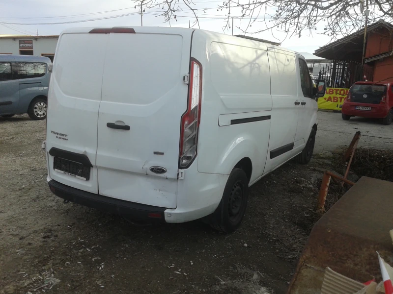 Ford Transit 2.0д, снимка 9 - Бусове и автобуси - 36811380