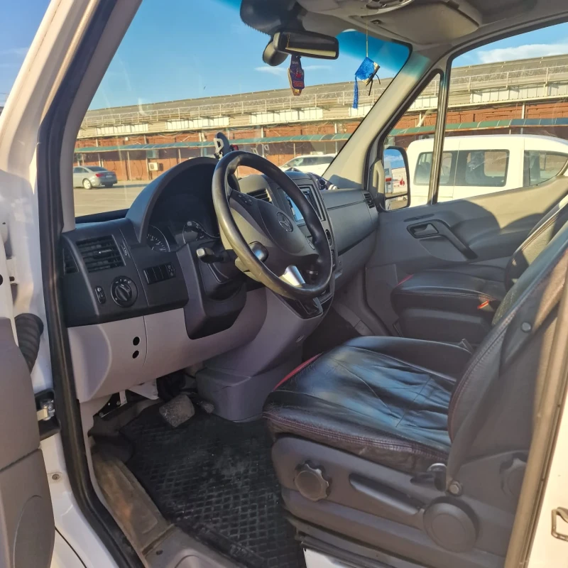 Mercedes-Benz Sprinter 319 3.0 BlueTEC Business 7G-TRONIC / AC / Камера , снимка 14 - Бусове и автобуси - 49030074