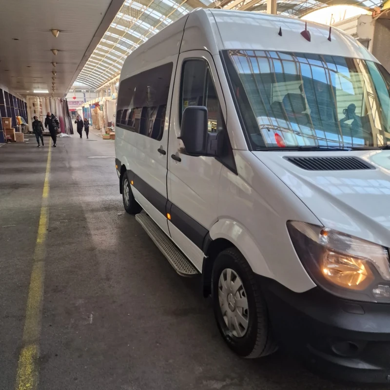 Mercedes-Benz Sprinter 319 3.0 BlueTEC Business 7G-TRONIC / AC / Камера , снимка 4 - Бусове и автобуси - 49030074