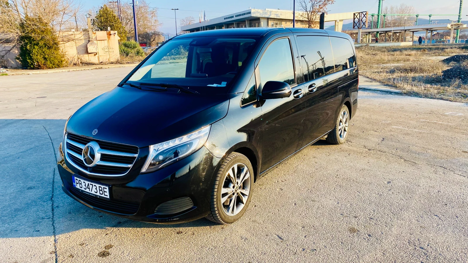 Mercedes-Benz V 250  - изображение 2