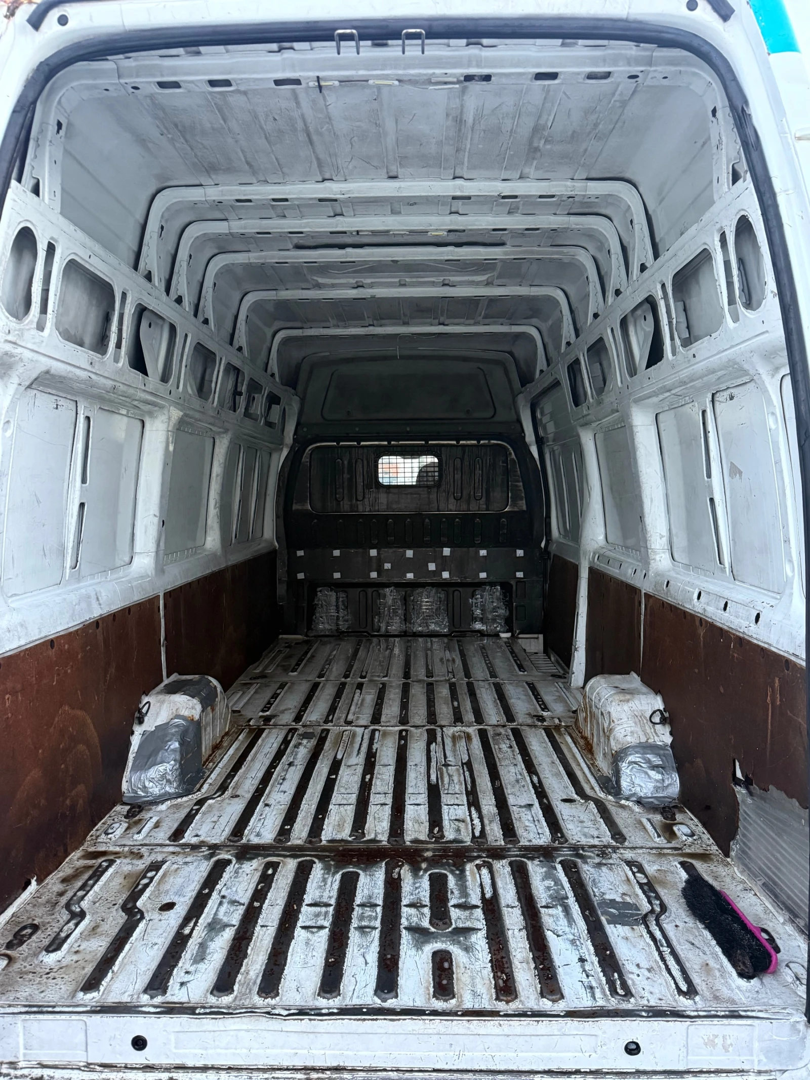 Ford Transit Jumbo, снимка 7 - Бусове и автобуси - 56684643
