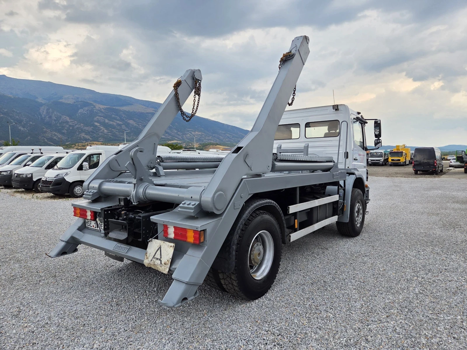 Mercedes-Benz Atego AXOR 1833, КОНТЕИНЕРОВОЗ, КЛИМАТИК - изображение 5