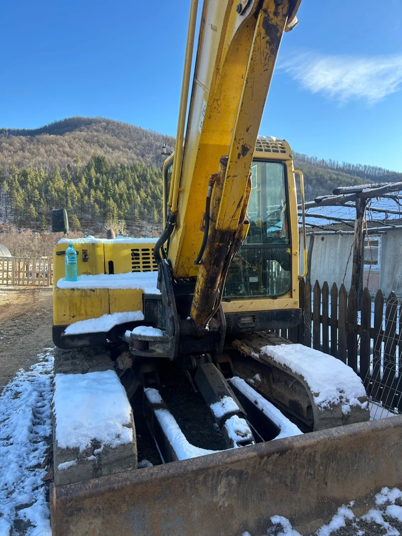 Багер Hyundai 7, 5, снимка 3 - Индустриална техника - 53241985