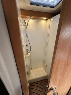 Обява за продажба на Кемпер HYMER / ERIBA EX 522 ~36 500 EUR - изображение 10 | Auto.bg Обява за продажба на Кемпер HYMER / ERIBA EX 522 ~36 500 EUR - изображение 10