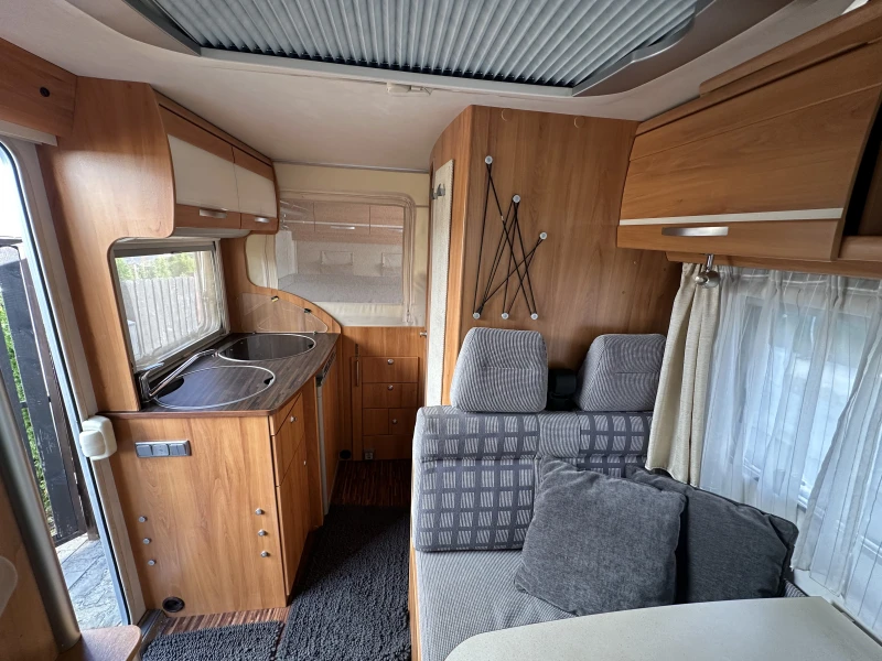 Кемпер HYMER / ERIBA EX 522, снимка 9 - Каравани и кемпери - 52235803