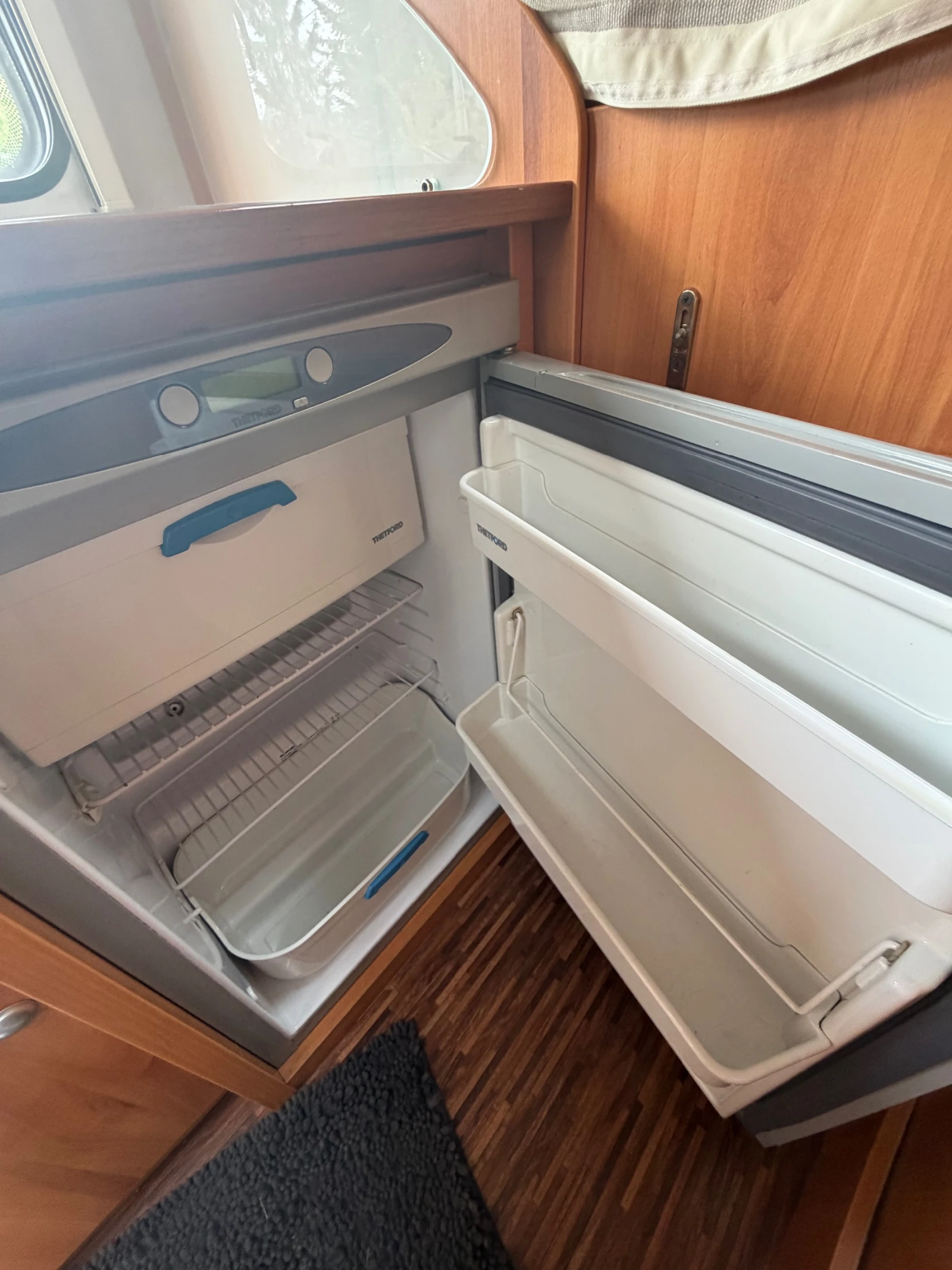 ������ HYMER / ERIBA EX 522 | Mobile.bg � ����������� 17