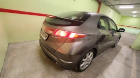 Honda Civic 1.8, снимка 11
