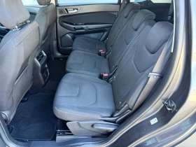 Ford S-Max 2.0 TDCi 180к.с / 6+ 1 / NAVI / DISTRONIC / KEYLES, снимка 11