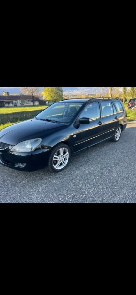 Снимка Mitsubishi Lancer