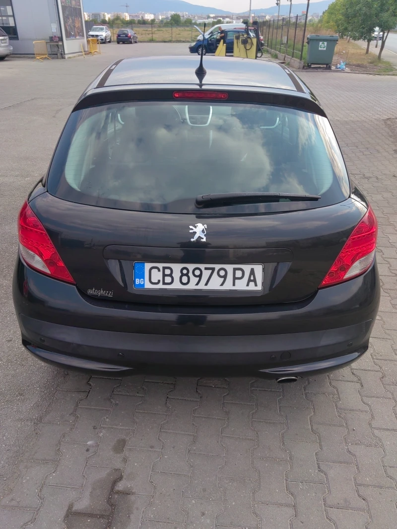 Peugeot 207 1.6, снимка 2 - Автомобили и джипове - 47543606