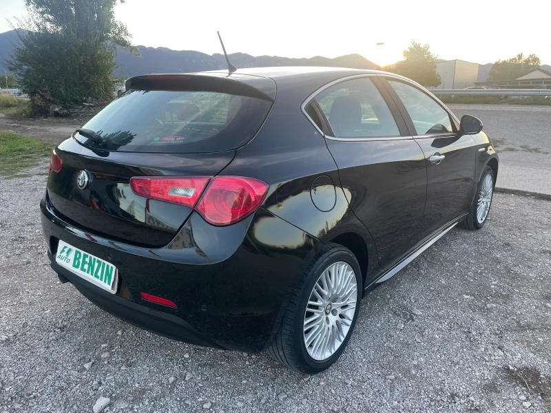 Alfa Romeo Giulietta 1.4I-GAS-ITALIA, снимка 7 - Автомобили и джипове - 47429931