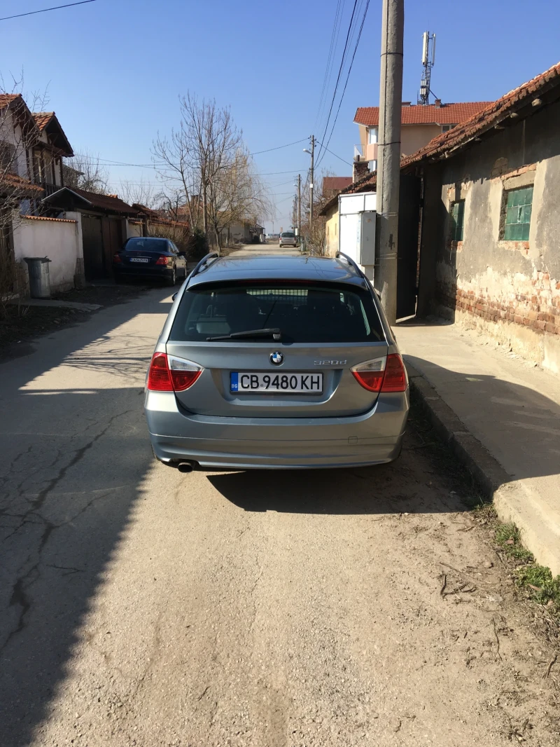 BMW 320, снимка 7 - Автомобили и джипове - 48213611