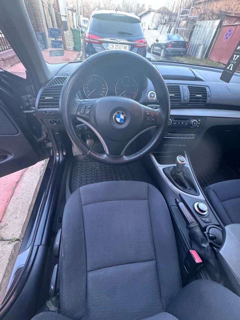 BMW 118 1.8d, снимка 9 - Автомобили и джипове - 48411233