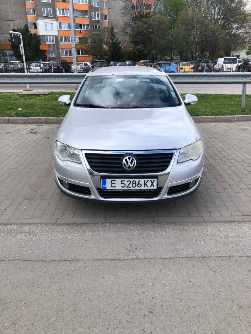 VW Passat, снимка 1 - Автомобили и джипове - 49590998