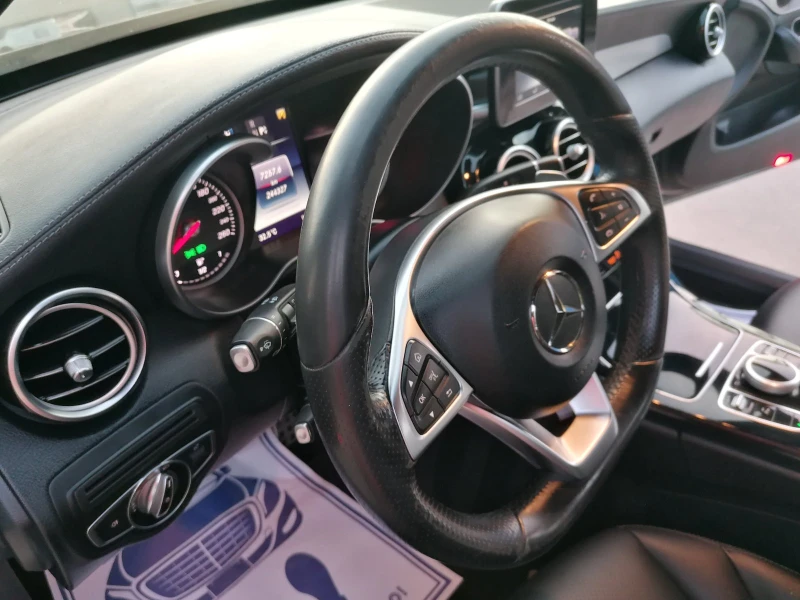 Mercedes-Benz C 250 AMG 4 MATIC Швейцария, снимка 6 - Автомобили и джипове - 52645195