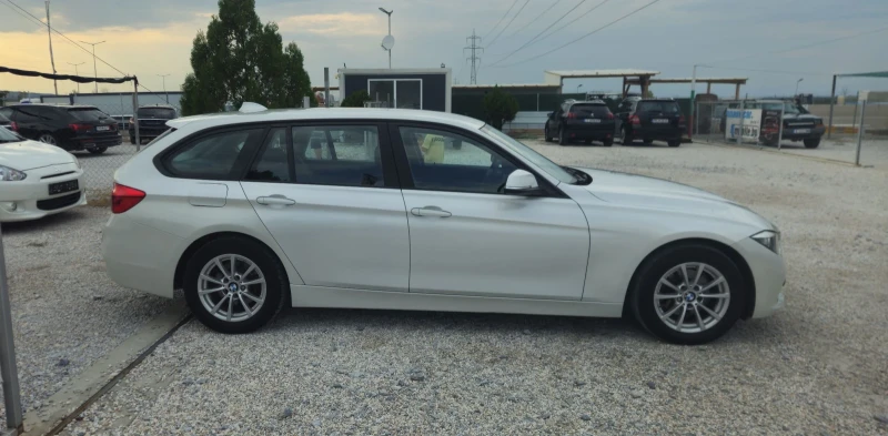 BMW 320 2.0D.2017г.Автомат.ТОПсъстояние, снимка 4 - Автомобили и джипове - 51290914