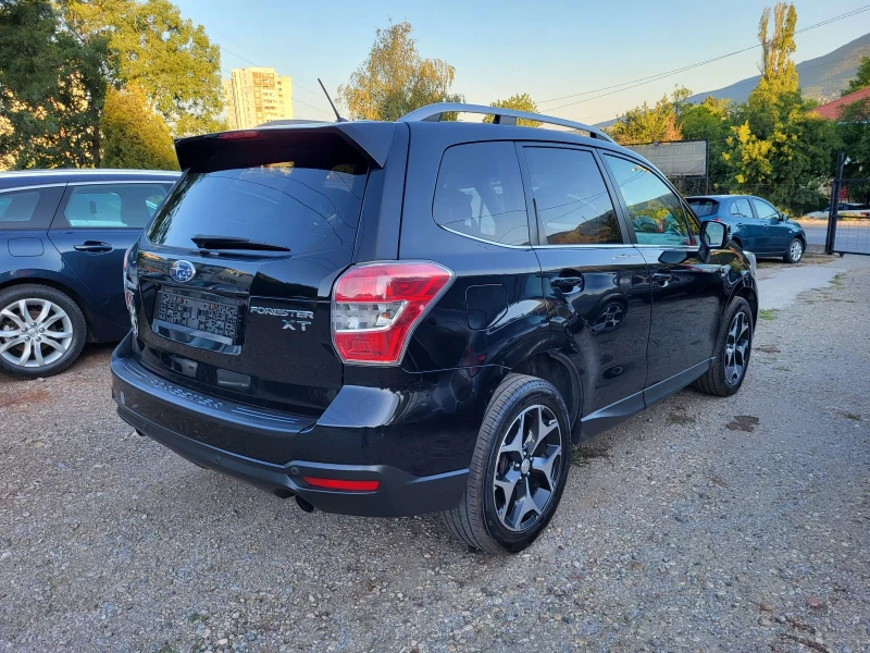 Subaru Forester 2.0XT!, снимка 6 - Автомобили и джипове - 51524210