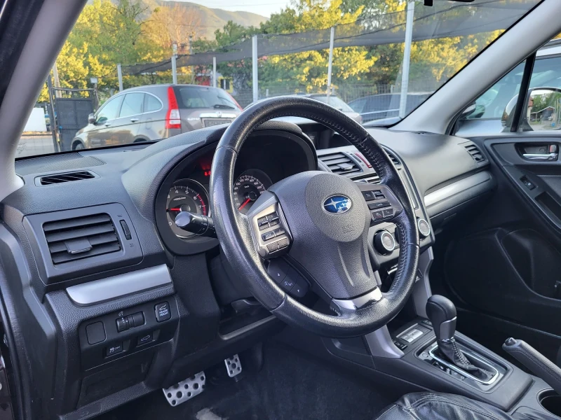 Subaru Forester 2.0XT!, снимка 7 - Автомобили и джипове - 51524210