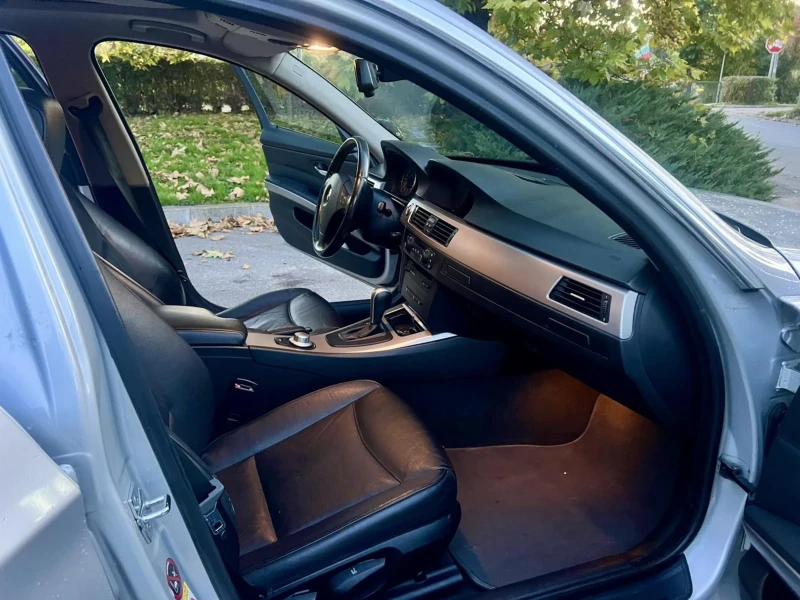 BMW 330 XD, снимка 12 - Автомобили и джипове - 52202773