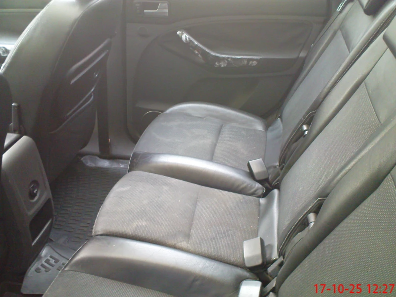 Ford C-max 2. 0 16W Duratec Titanium , снимка 9 - Автомобили и джипове - 52262071