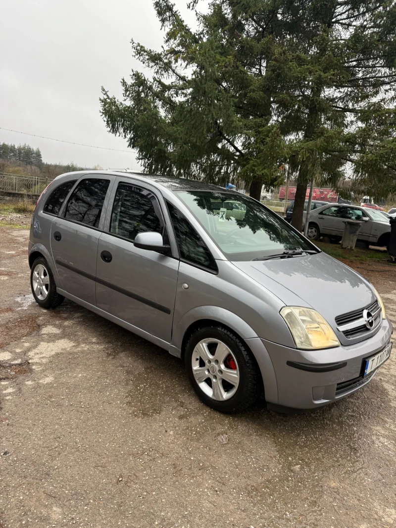 Opel Meriva 1.7 CDTI, снимка 4 - Автомобили и джипове - 52590914