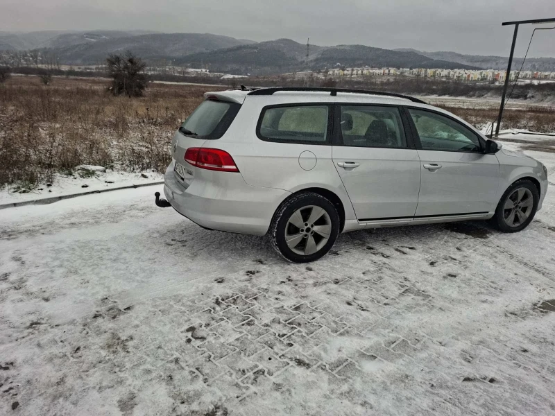 VW Passat, снимка 5 - Автомобили и джипове - 53066391
