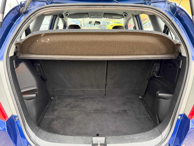 Honda Jazz 1.4I AVTOMAT, снимка 14 - Автомобили и джипове - 53354906