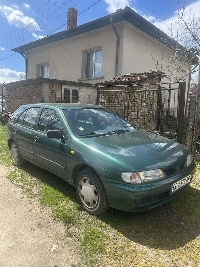 Nissan Almera
