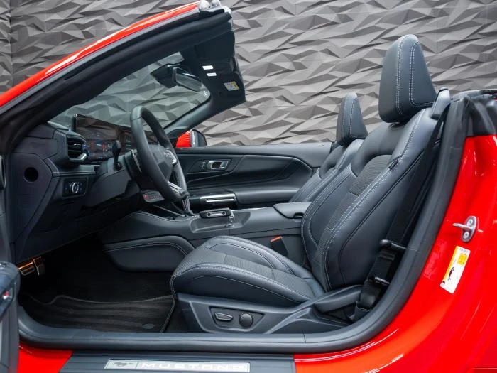 Ford Mustang GT* 5.0* CABRIO* 360* ОБДУХВ* , снимка 15 - Автомобили и джипове - 54985069