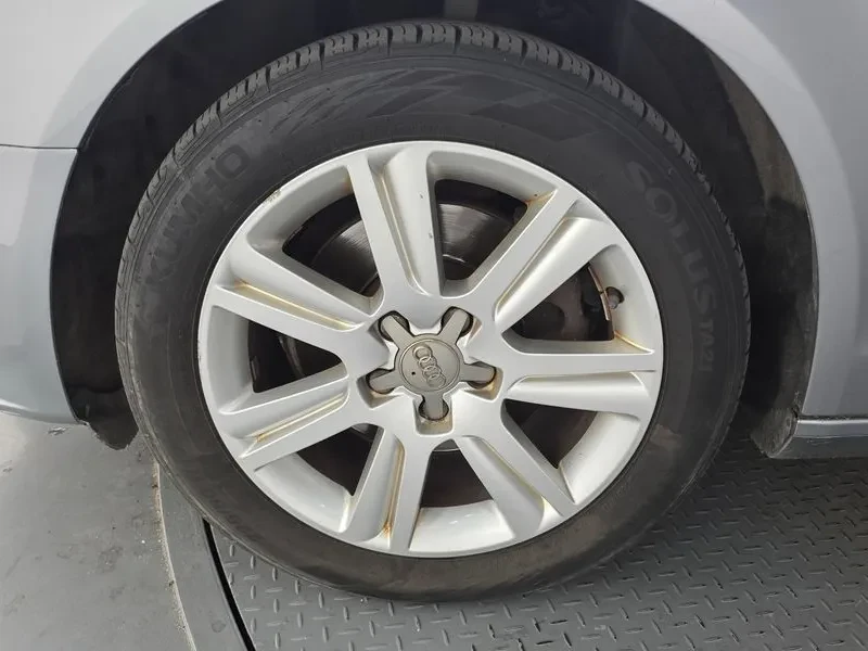 Audi A4 2.0 Tfsi B8, снимка 10 - Автомобили и джипове - 54989599