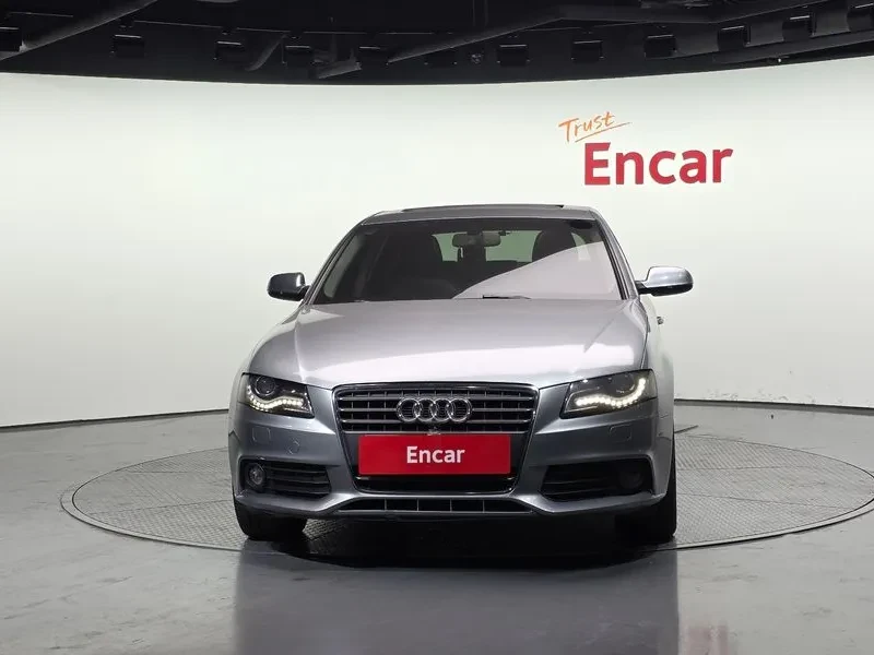 Audi A4 2.0 Tfsi B8, снимка 6 - Автомобили и джипове - 54989599