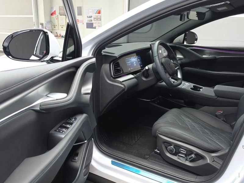BYD Sealion 7 PLUS RWD  | Mobile.bg � ����������� 10