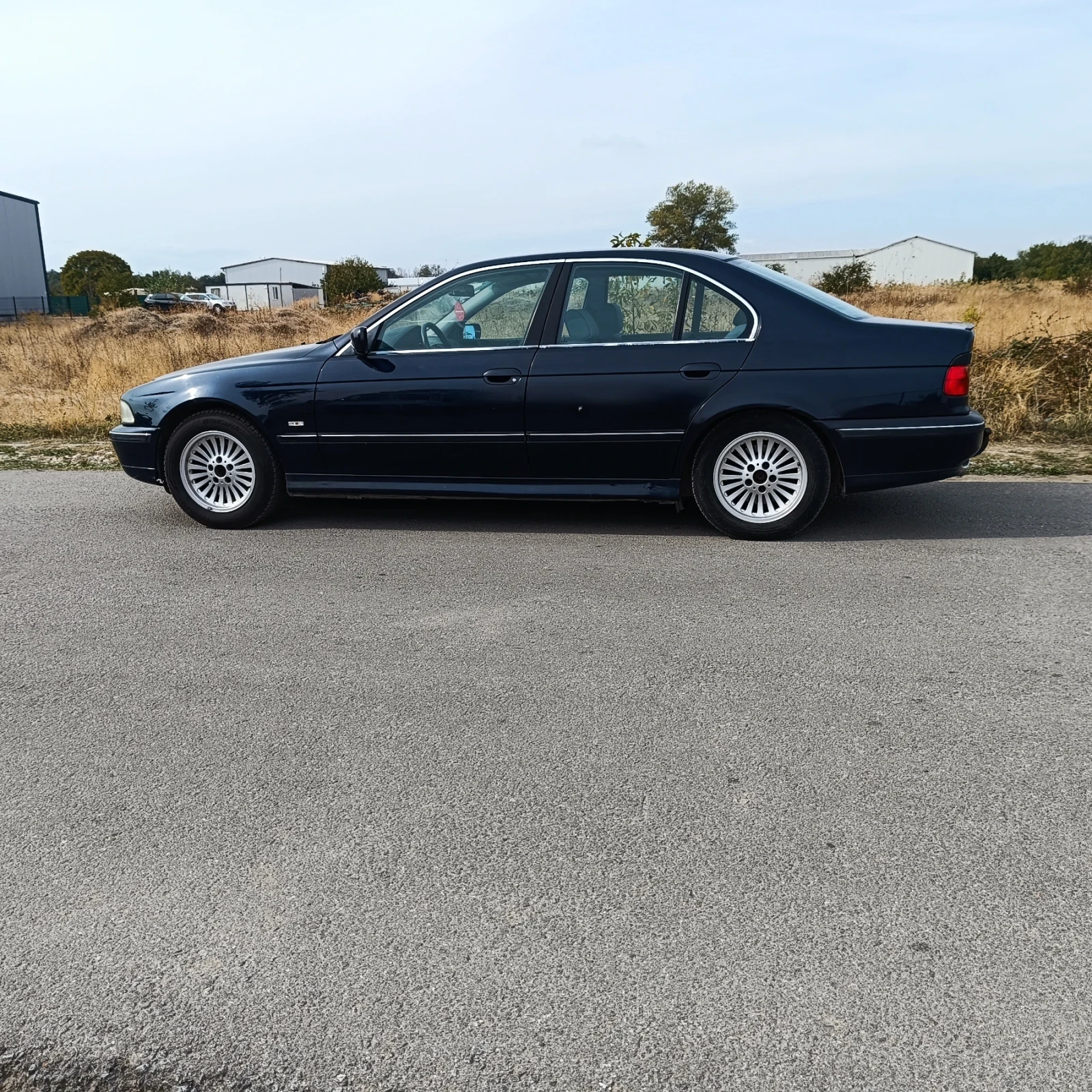 BMW 528 i - изображение 5