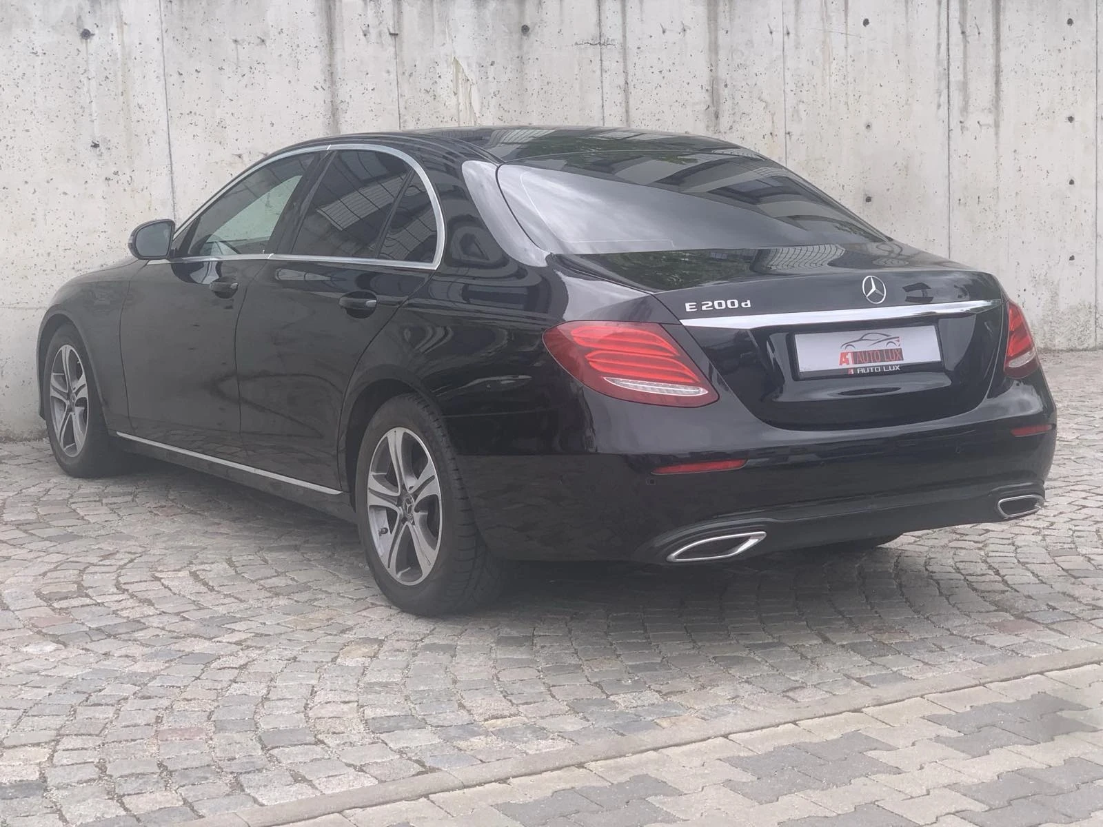 Mercedes-Benz E 200 Panorama/Navi - изображение 5