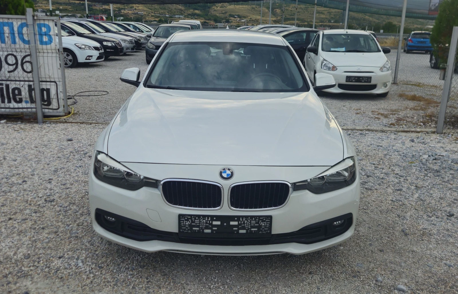 BMW 320 2.0D.2017г.Автомат.ТОПсъстояние - изображение 2