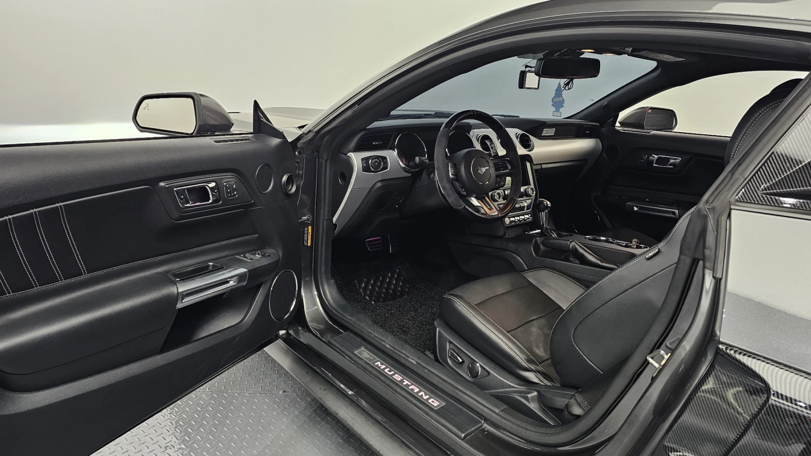 Ford Mustang GT 5.0 | Mobile.bg   10