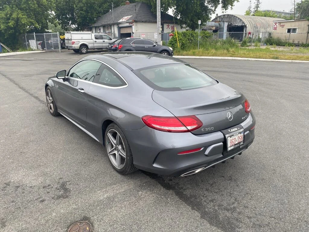 Mercedes-Benz C 300 4MATIC* Авто-Кредит(ЦЕНА ДО БЪЛГАРИЯ) - изображение 3