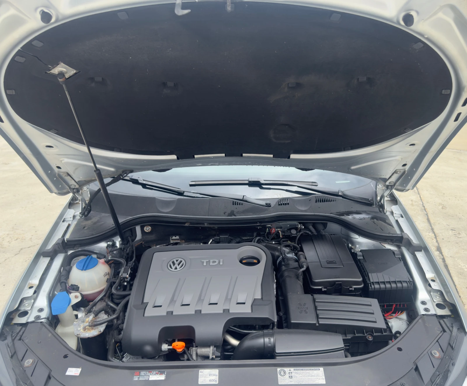 VW Passat 2.0TDI 253000km.100%, снимка 2 - Автомобили и джипове - 53165680