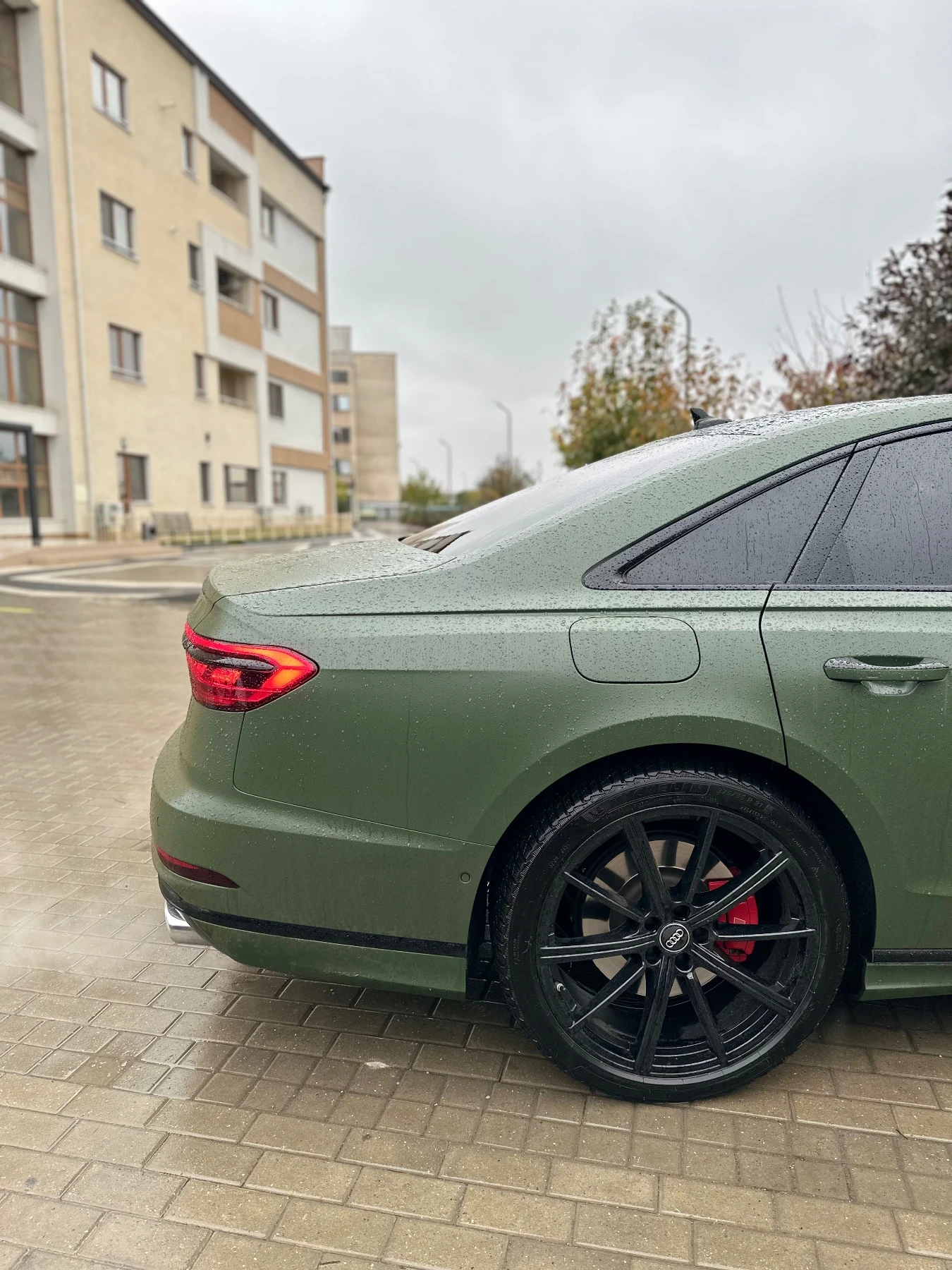 Audi S8 LEASING , DOWNPIPE , MHEV 48v, снимка 5 - Автомобили и джипове - 53761874