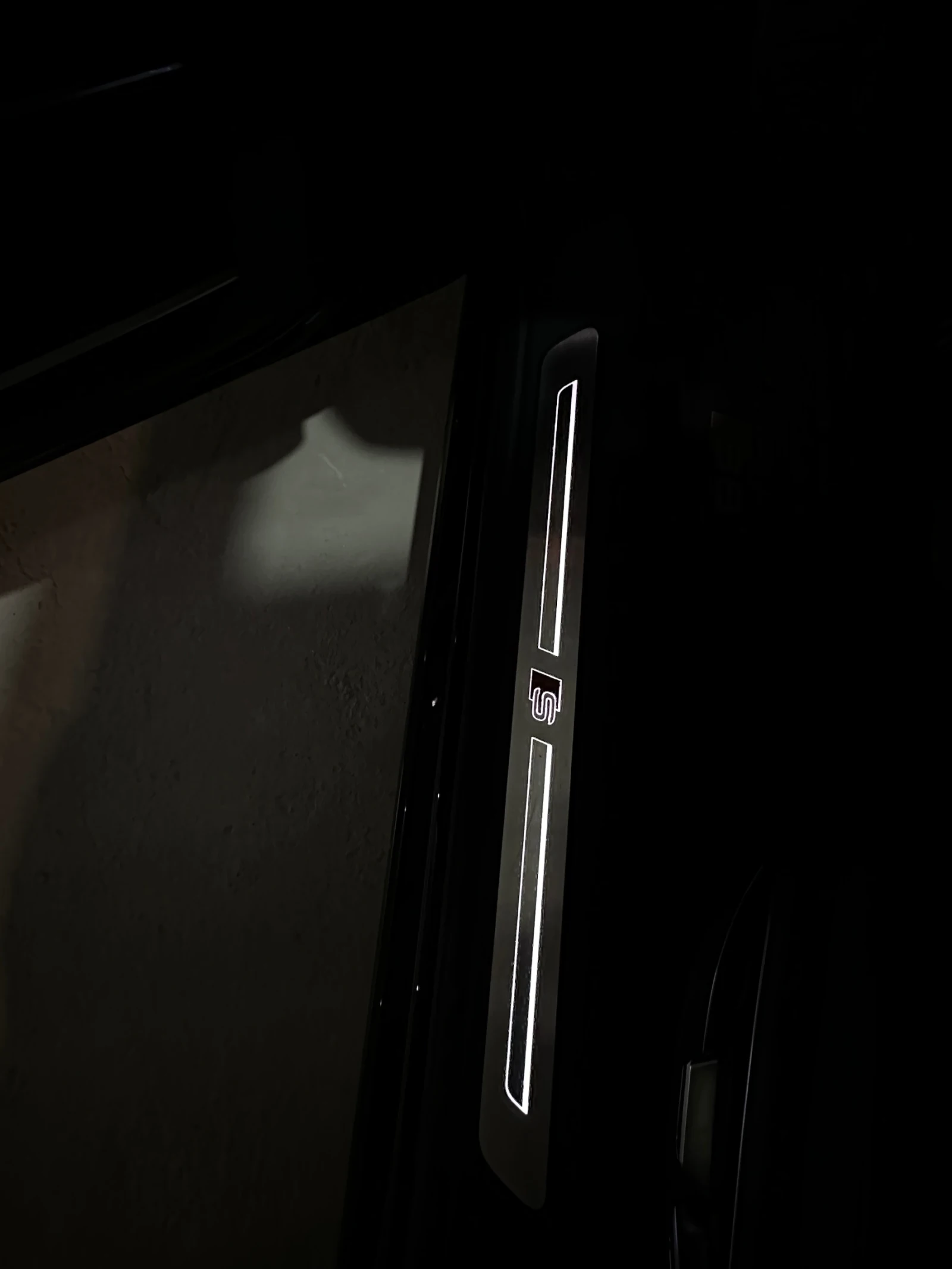 Audi S8 LEASING , DOWNPIPE , MHEV 48v, снимка 9 - Автомобили и джипове - 53761874