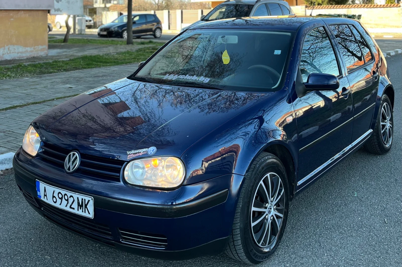 VW Passat 1.9TDI/90КОНЯ, снимка 10 - Автомобили и джипове - 53784862